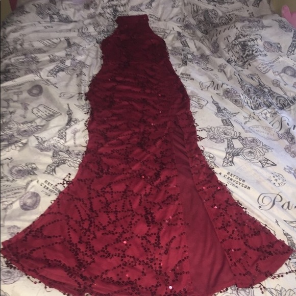 PROM DRESS!! - Picture 2 of 3